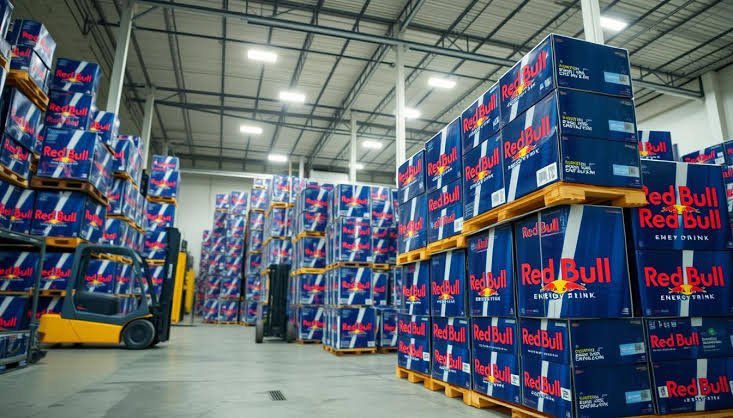 1 Case Red Bull Energy Drink | 108 Cases per pallets - Silver Food GmbH